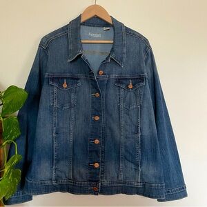 NWOT Levi Strauss Blue Denim Long Sleeves Pockets Jean Jacket Women’s Si…